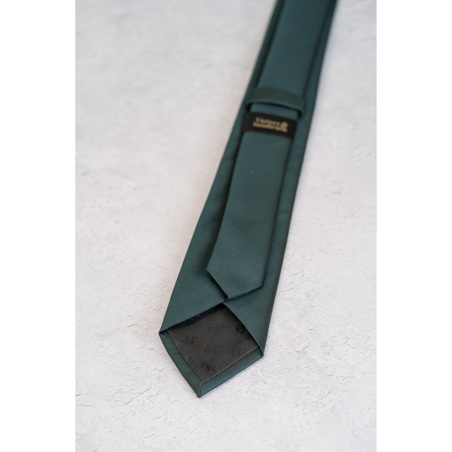 BOY'S DARK BOTTLE GREEN TEXTURED TIE & POCKET SQUARE