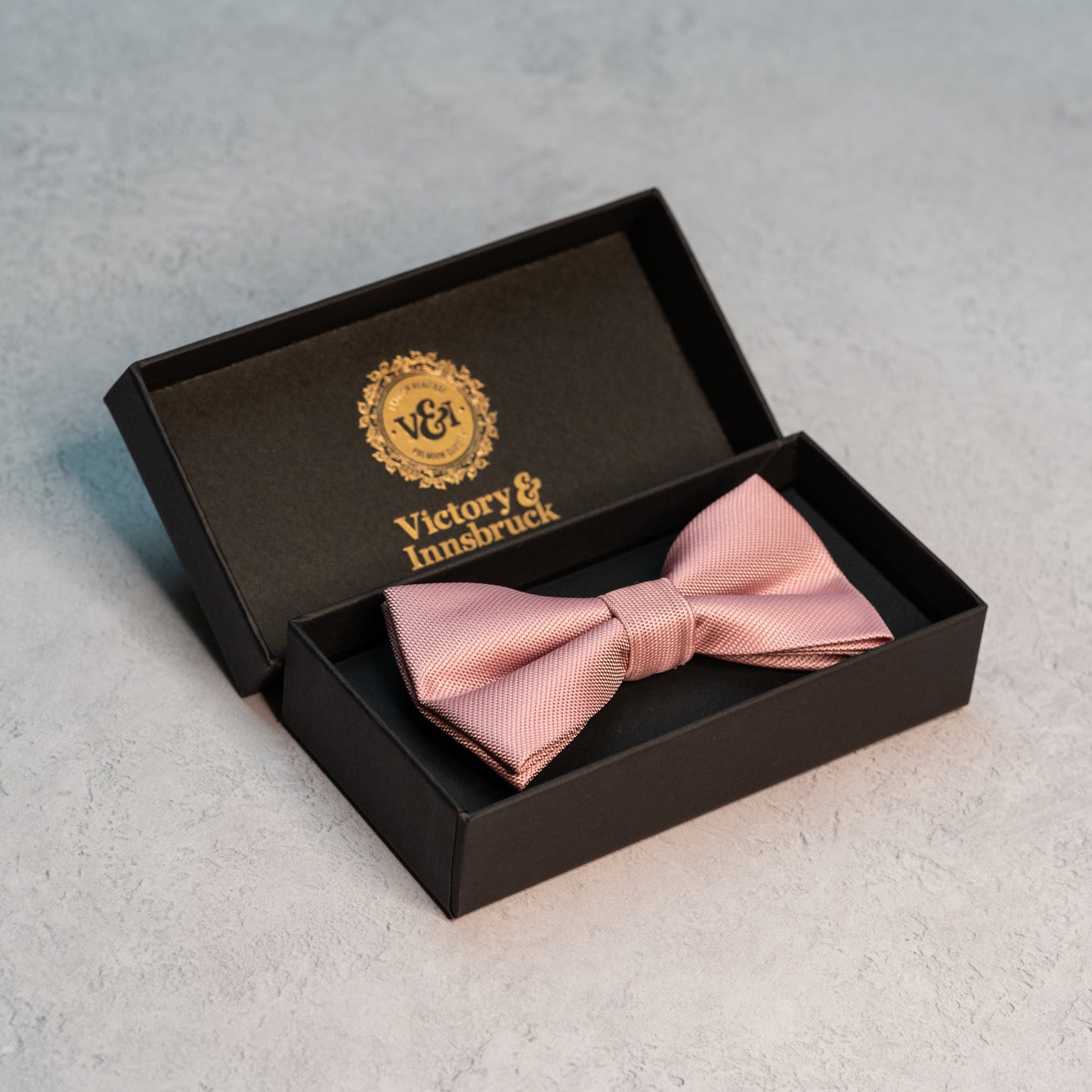 Dusty Pink Textured Bow Tie