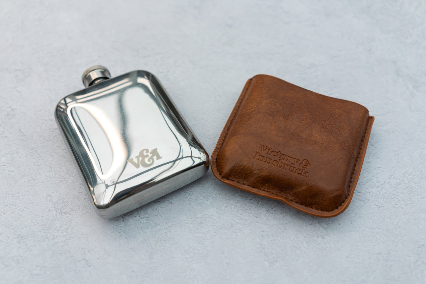 Leather Cased Hip Flask | Brown Tan Leather | 6oz Stainless Steel