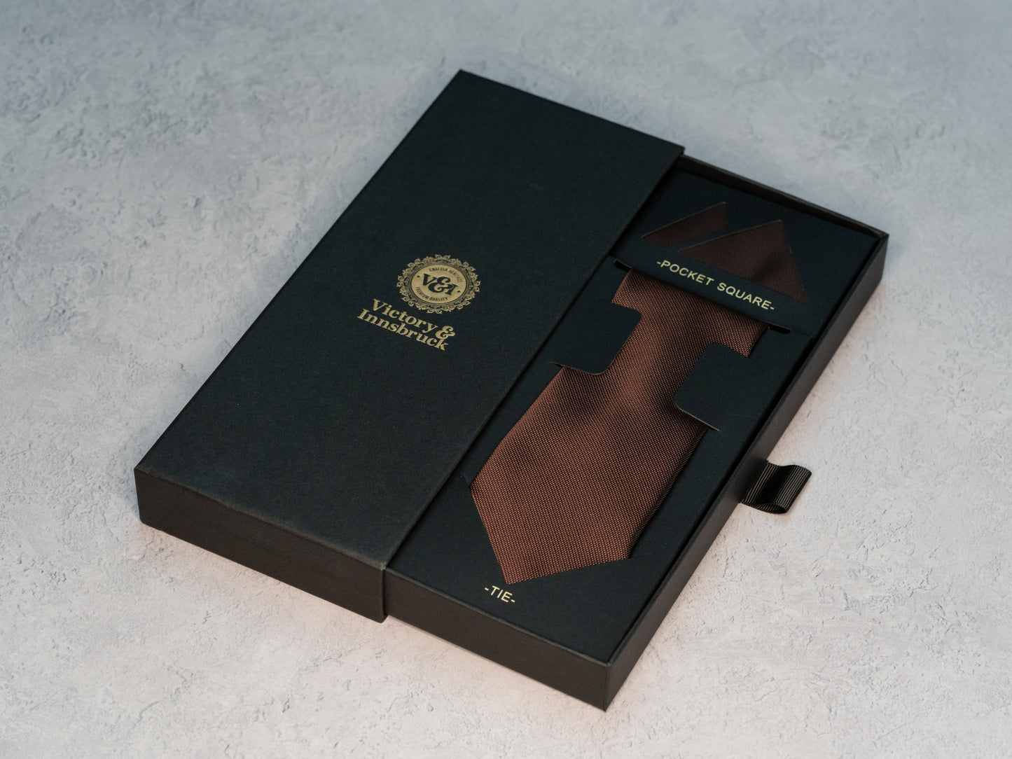 BOY'S CHOCOLATE BROWN TEXTURED TIE & POCKET SQUARE