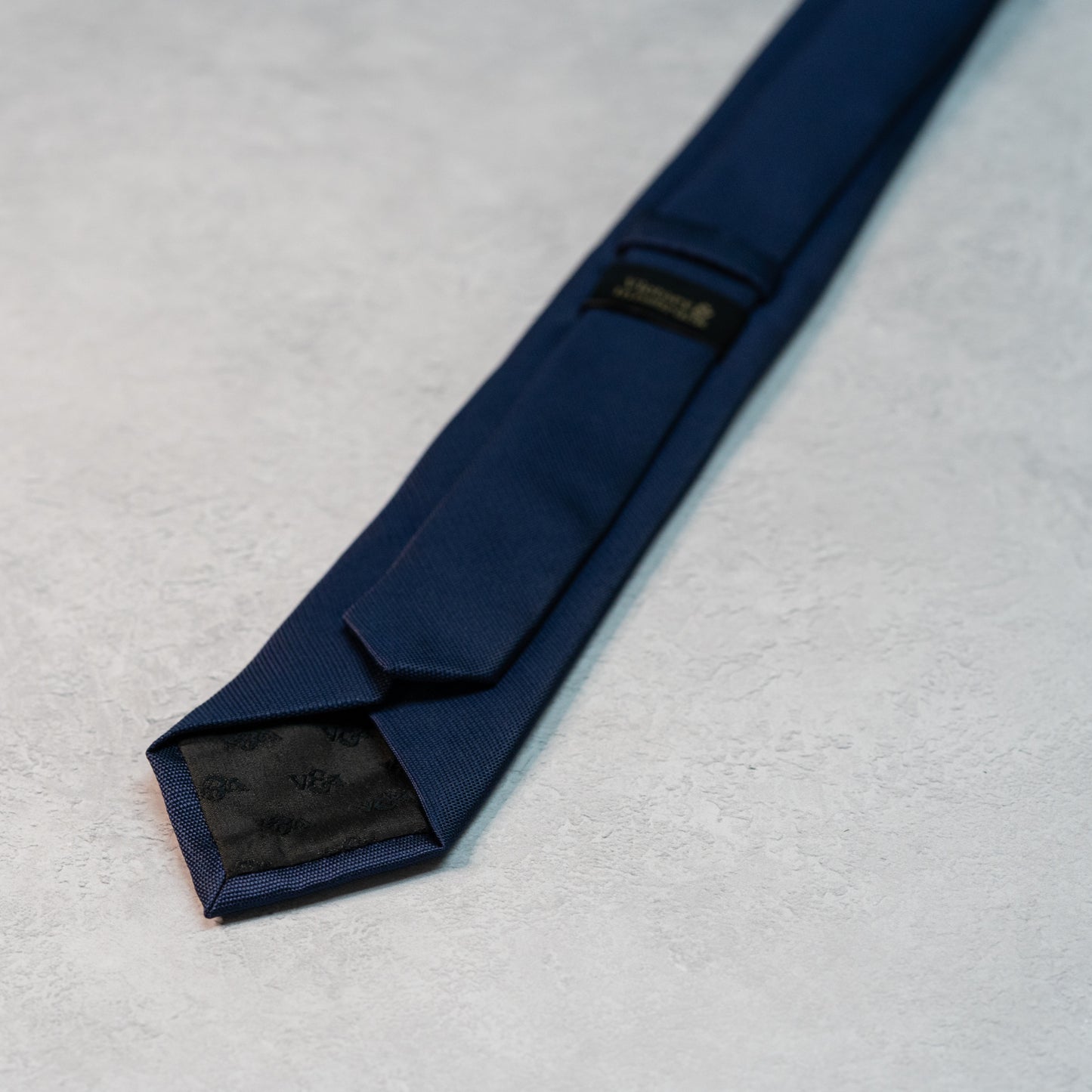 BOY'S NAVY BLUE TEXTURED TIE & POCKET SQUARE