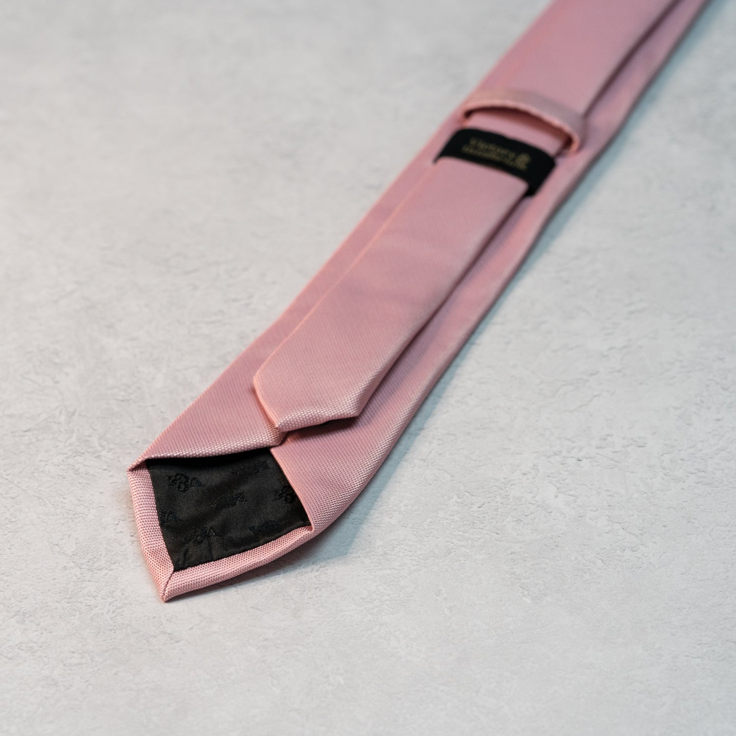 BOY'S DUSTY PINK TEXTURED TIE & POCKET SQUARE